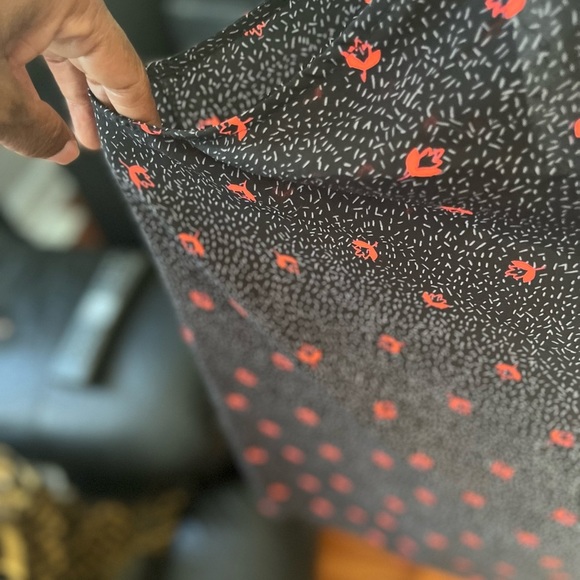 Torrid Floral Print Strappy Neck Georgette Tank - Picture 4 of 6